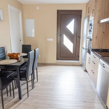 Casa Aradas * 산티아고데콤포스텔라